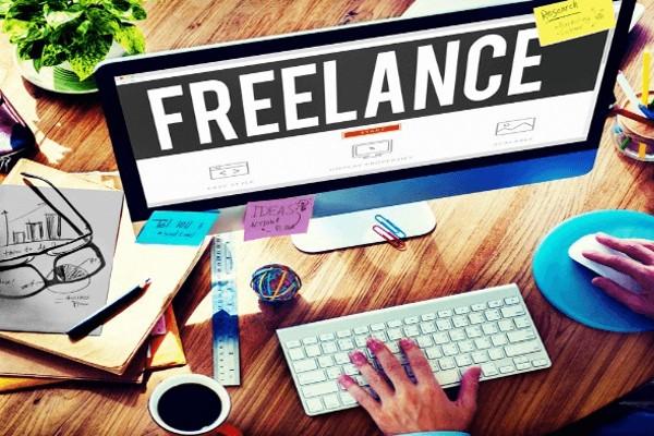 Freelance là bến đỗ phù hợp với những bạn trẻ gen Z yêu thích sự tự do.