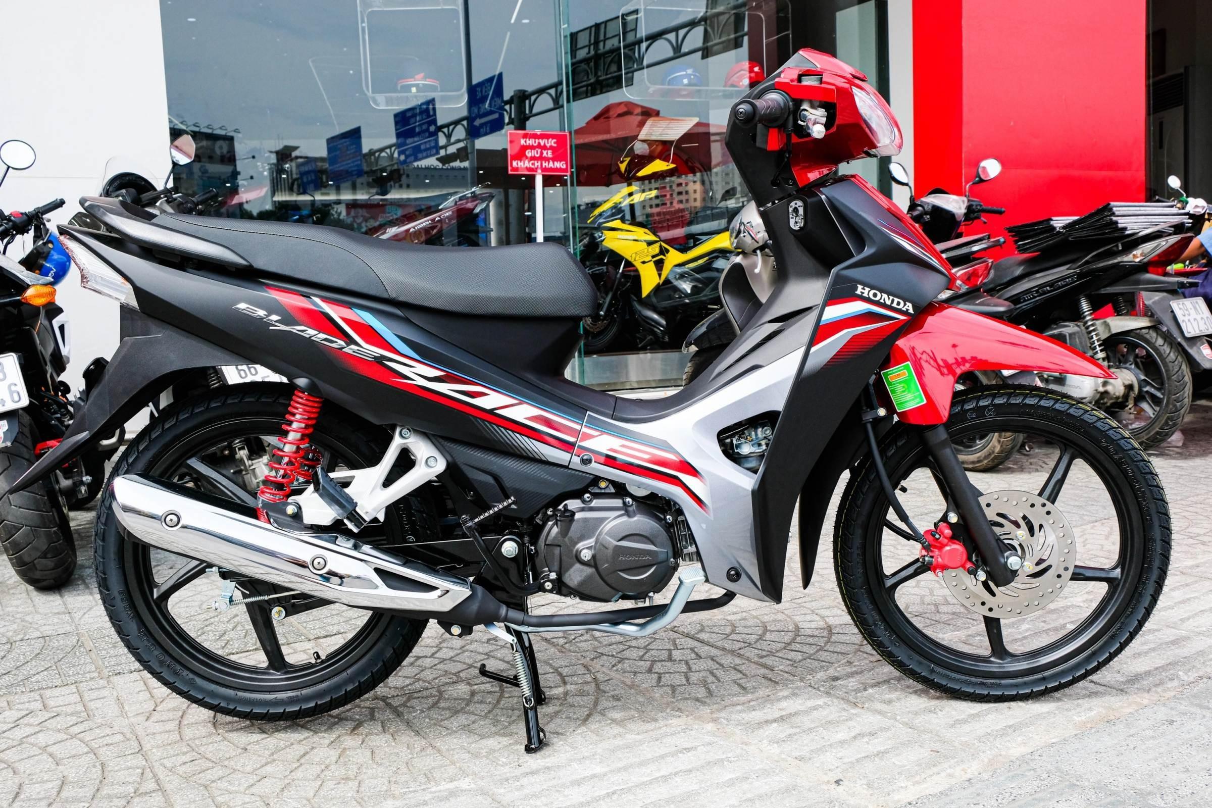 Những điều bạn cần lưu ý khi mua Honda Blade 2022