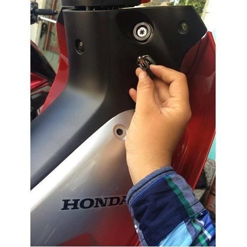 Cách Mở Khóa Cổ Xe Wave Đúng Kỹ Thuật – An Toàn