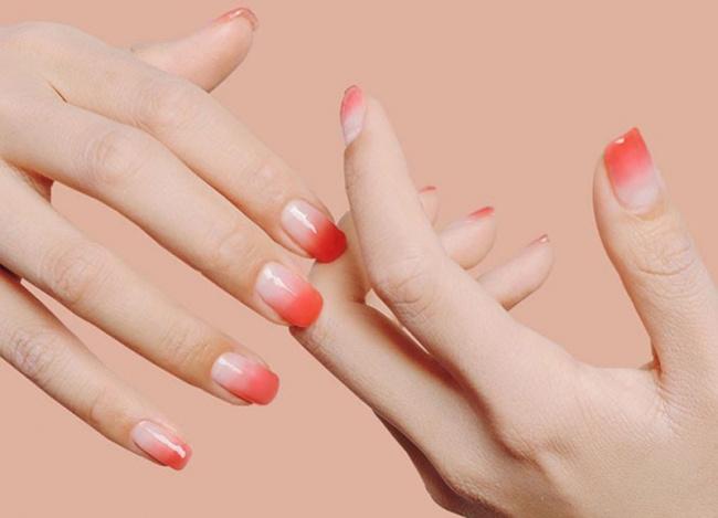 Top Mẫu Nail Trơn Đẹp Đang Là Cơn Sốt