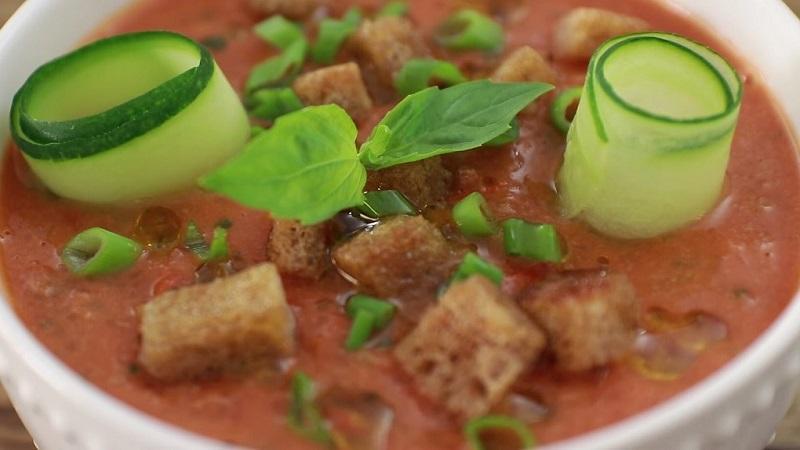 Nguyên liệu làm súp cà chua Gazpacho