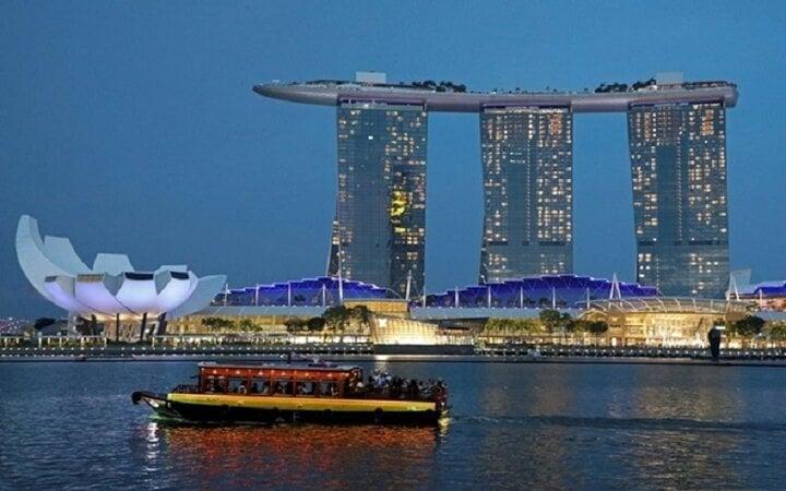 Thời gian từ tháng 2, khi mùa mưa ở Singapore kết thúc cũng chính là thời điểm lý tưởng để bạn có thể đi du lịch.