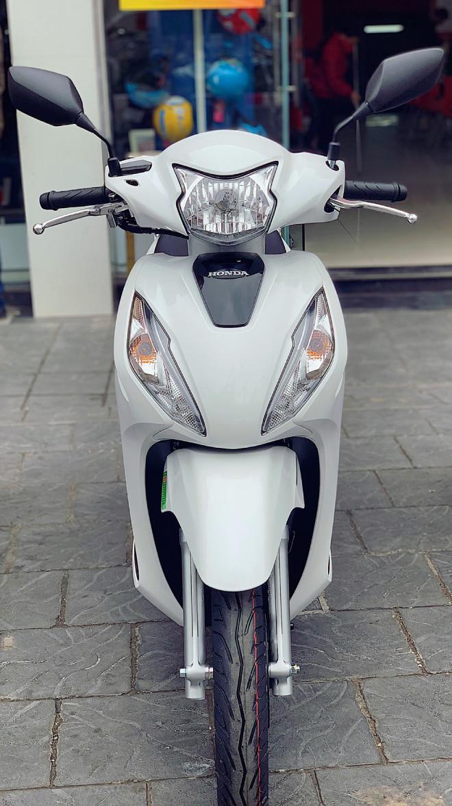 Bảng giá xe ga Honda Vision mới nhất tháng 11/2021