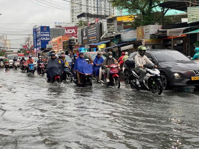 Dự báo tình hình mưa dông tại Nam bộ và TPHCM trong tuần mới ảnh 1