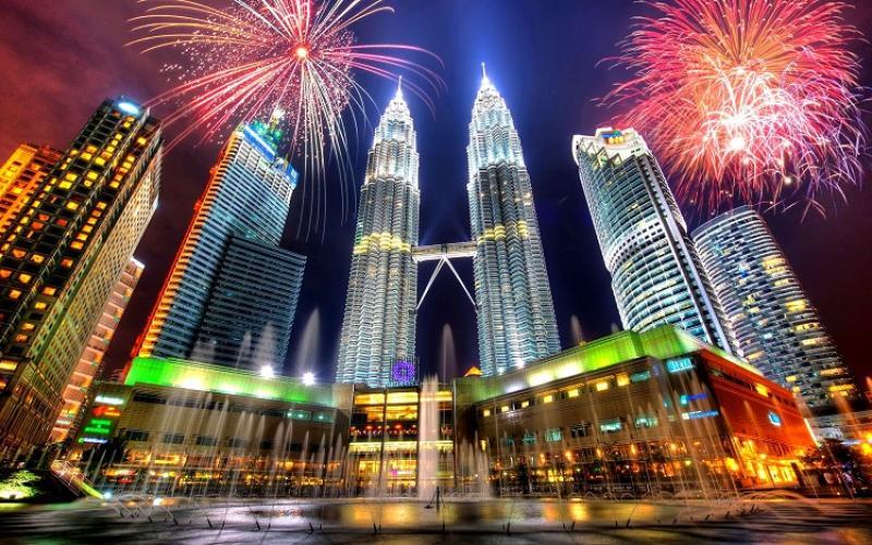 Du lịch Malaysia: Khám phá Công viên KLCC