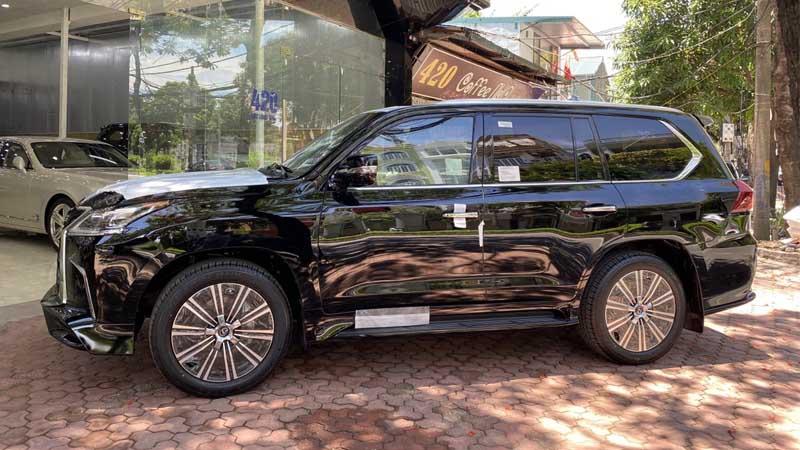 Đánh Giá Nội Thất, Ngoại Thất, Động Cơ Lexus LX570 Super Sport 2022