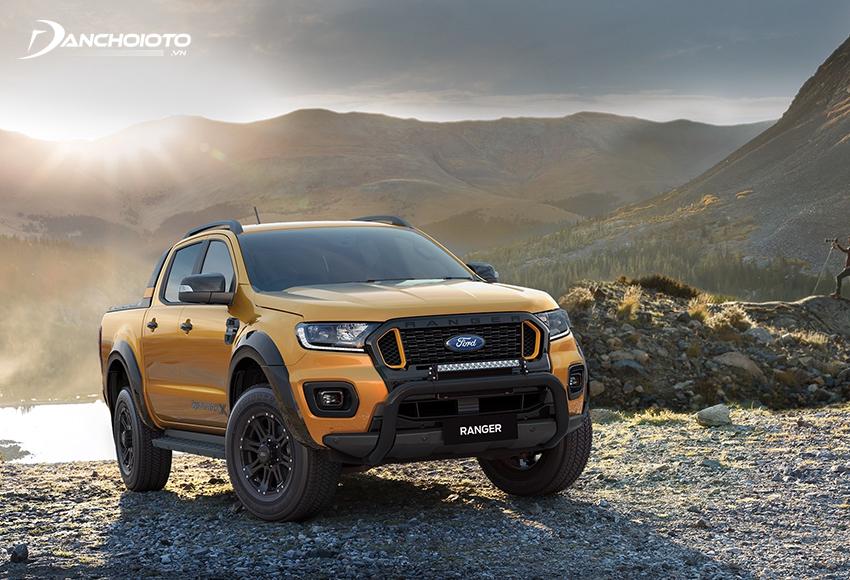 Ford Ranger là mẫu xe bán tải “ăn khách” nhất tại Việt Nam, thường xuyên chiếm hơn 60% thị phần của thị trường