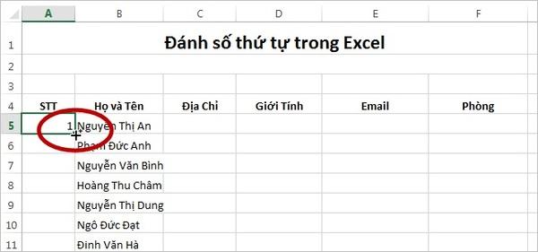 Cách đánh số thứ tự trong Excel bằng cách kéo chuột