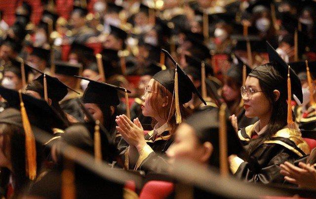 Điều kiện để sinh viên học hai trường đại học cùng lúc