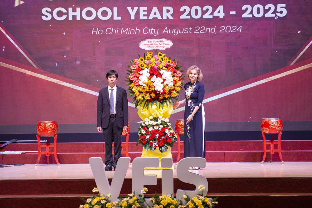 Vietnam-Finland International School Inaugurates the School Year 2024-2025 | Trường Đại học Tôn Đức Thắng
