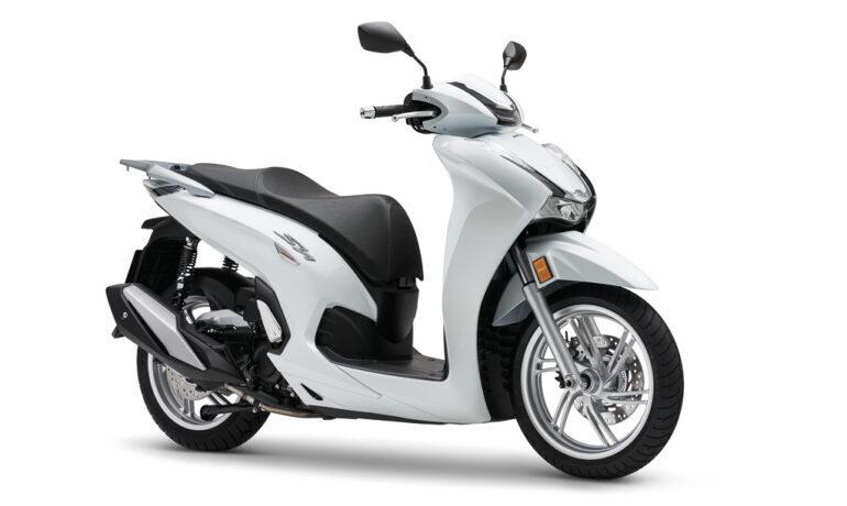 xe tay ga Honda SH và Vespa Sprint