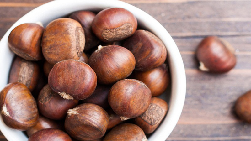 Ăn hạt dẻ có tác dụng gì? Ăn hạt dẻ rang có béo không?