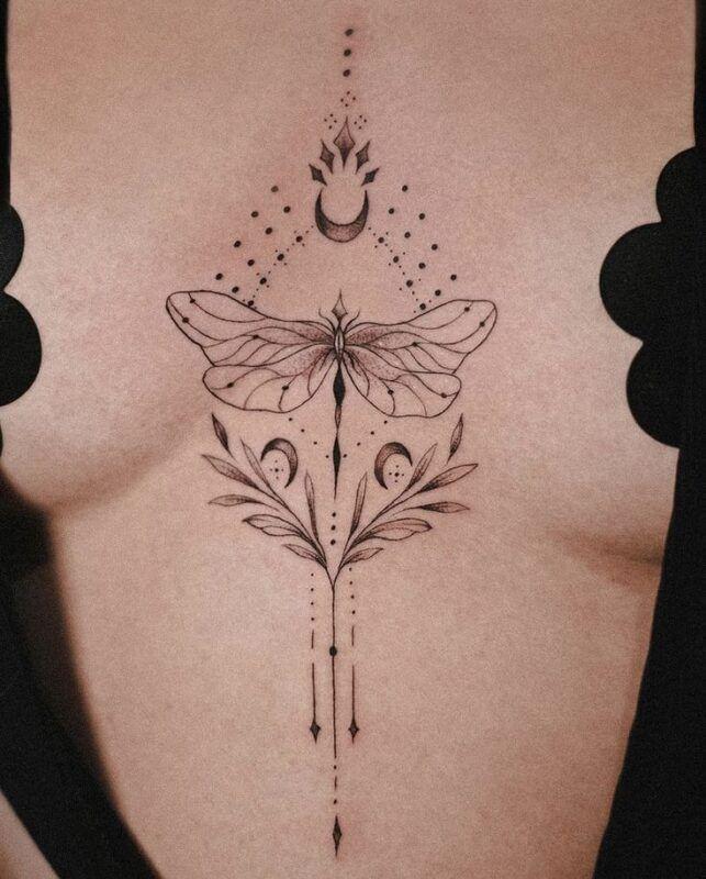 1001+ mẫu hình xăm ngực đẹp và ấn tượng nhất