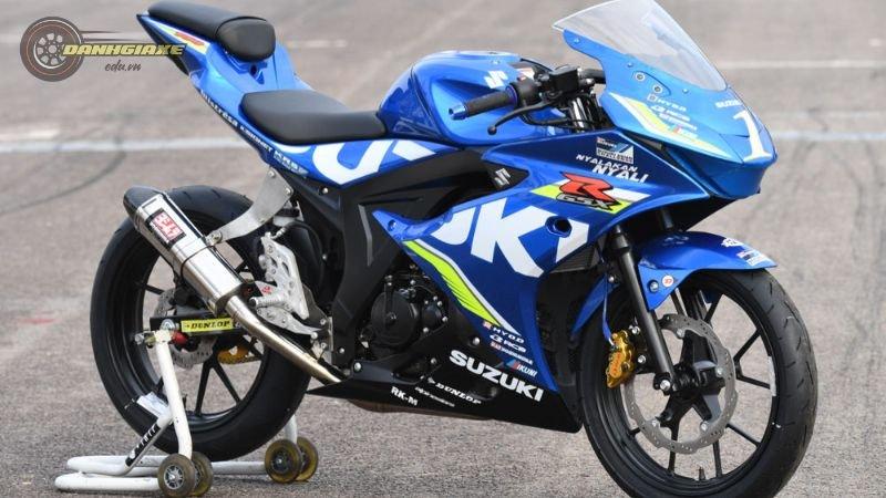 Suzuki GSX R150 1