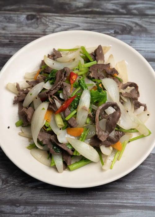 Món Ăn Gì Ngon Với Tim Heo? - Mytour