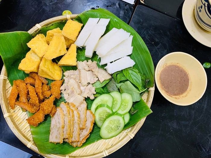 Những quán bún đậu mắm tôm được yêu thích nhất ở Bình Tân