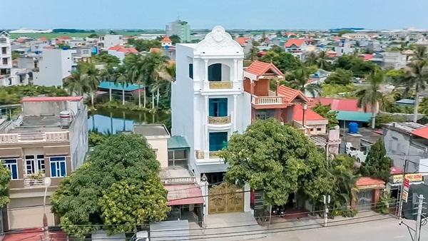 Cận cảnh căn nhà 4 tỷ như 'cung điện trắng' của Youtuber NTN giữa lòng thành phố Thái Bình