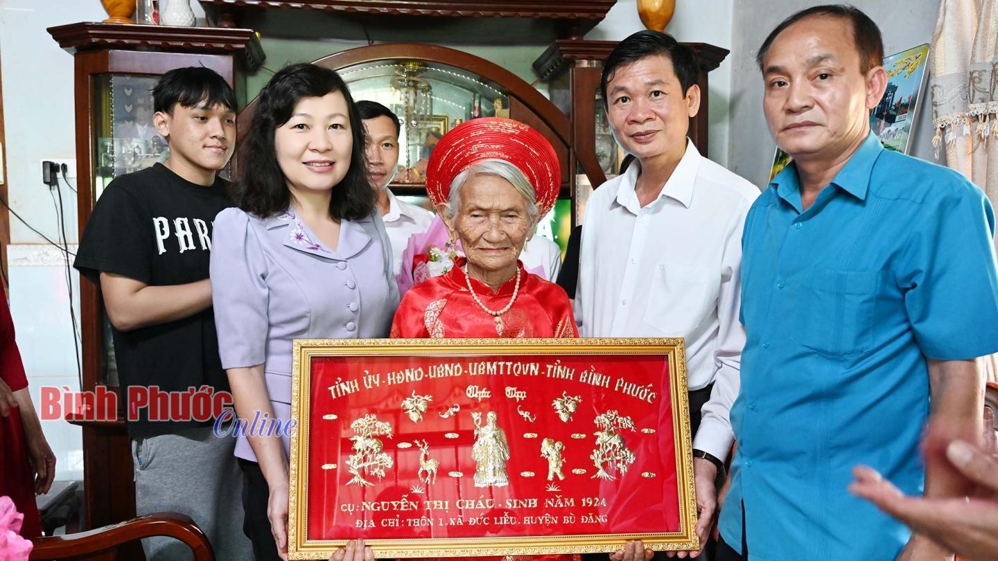 Xã hội                                                                                                        04:20, 01/10/2024 GMT+7