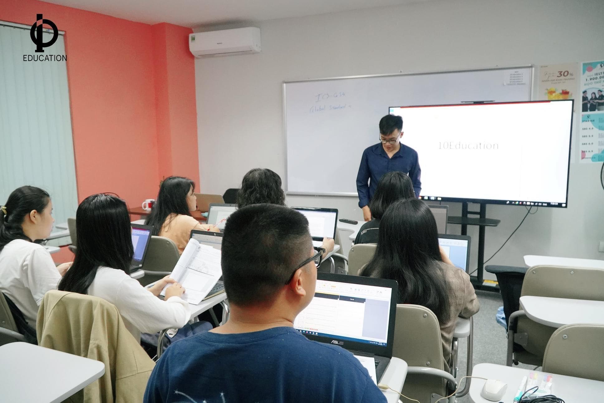 10 Education tiên phong đào tạo chứng chỉ quốc tế theo phương pháp mới - 1