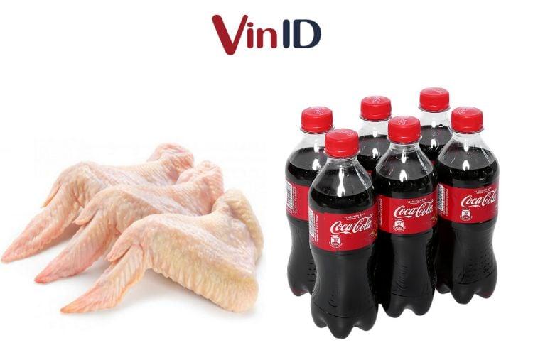 Các nguyên liệu làm món gà chiên coca đã được chuẩn bị đầy đủ