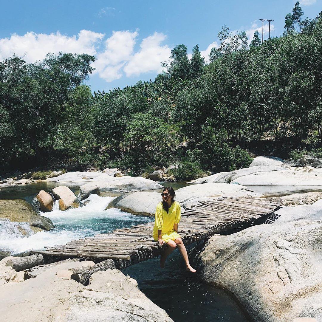 Các địa điểm du lịch đẹp và hấp dẫn gần Nha Trang cho chuyến du lịch của bạn thêm phần thú vị