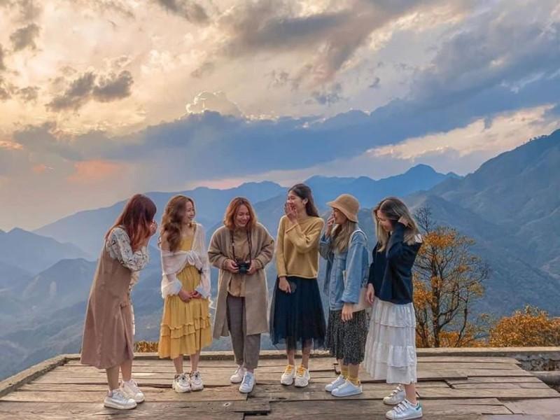 Đi sapa mặc gì? Những tips phối đồ đi Sapa “sống ảo” hot nhất