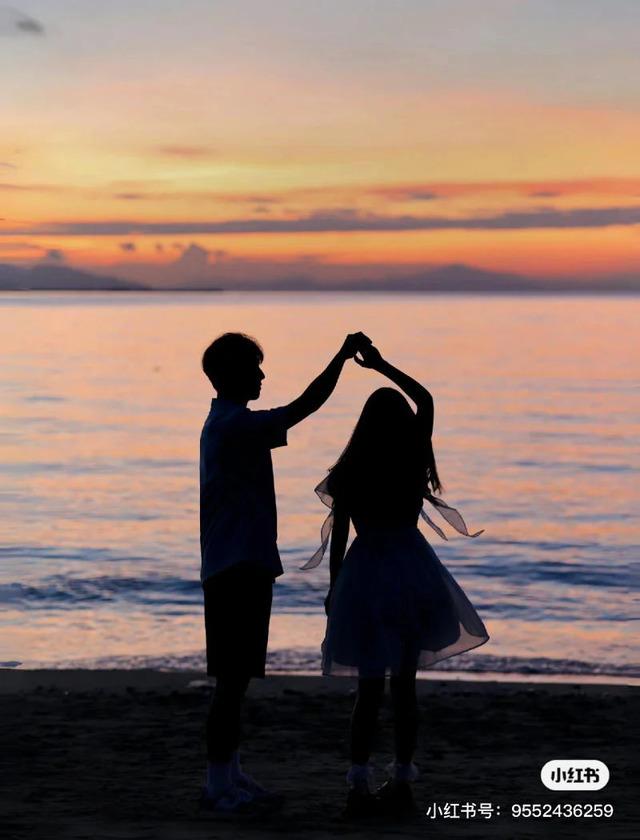 Bộ sưu tập 999+ ảnh cặp đôi che mặt lãng mạn, bí ẩn