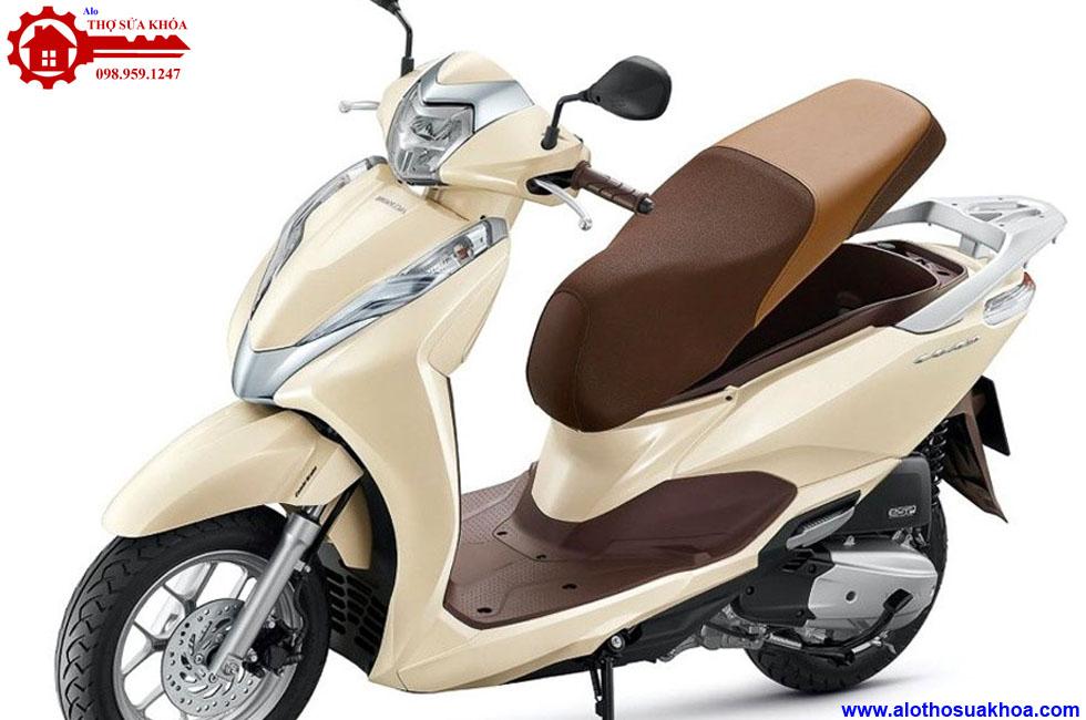 Hướng dẫn cách mở khóa cốp xe Attila Elizabeth đúng cách