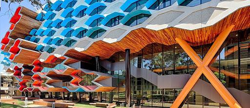 Trường đại học La Trobe, Úc