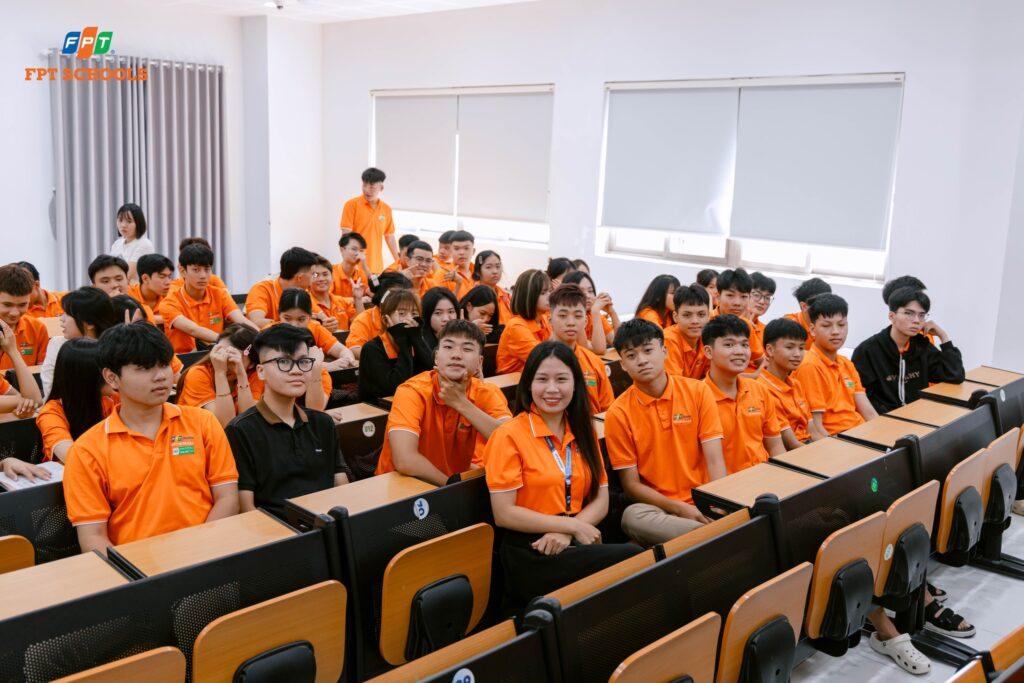 Khối D có những môn gì? Top 5 nghề ” Hot” nhất trong các nghành nghề khối D