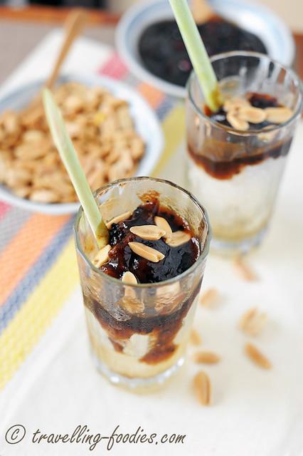 Đá Me Đậu Phộng – Vietnamese Iced Tamarind with Roasted Peanuts | travellingfoodies