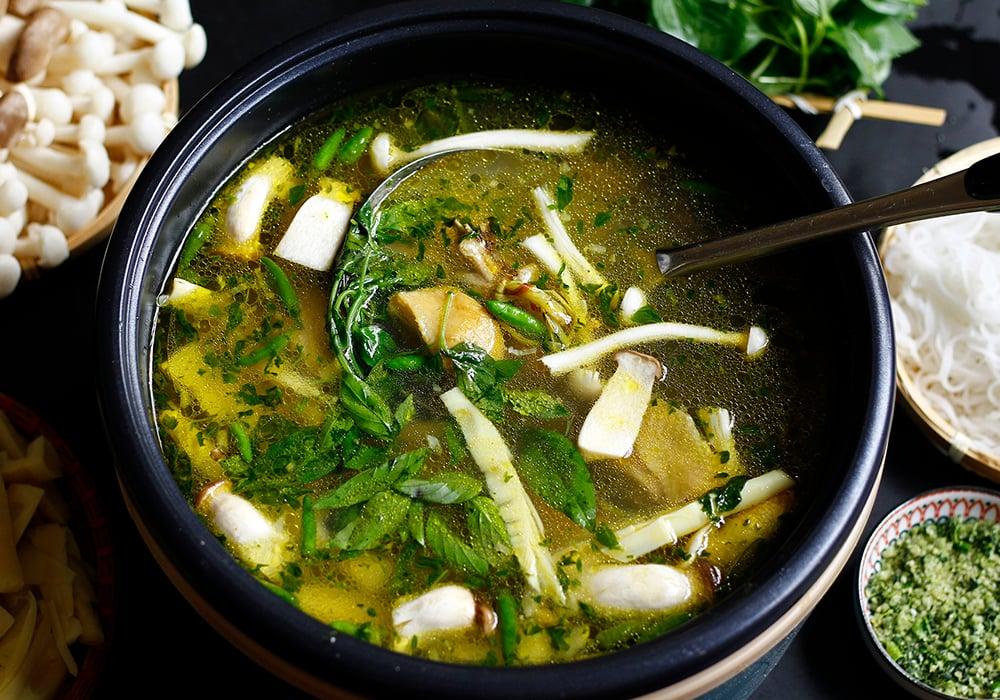 Tổng hợp 23 cách nấu lẩu gà thơm ngon dễ làm đổi vị mỗi tuần