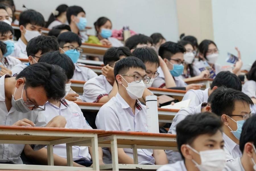 Sinh viên được chuyển ngành trong khoảng thời gian nào?